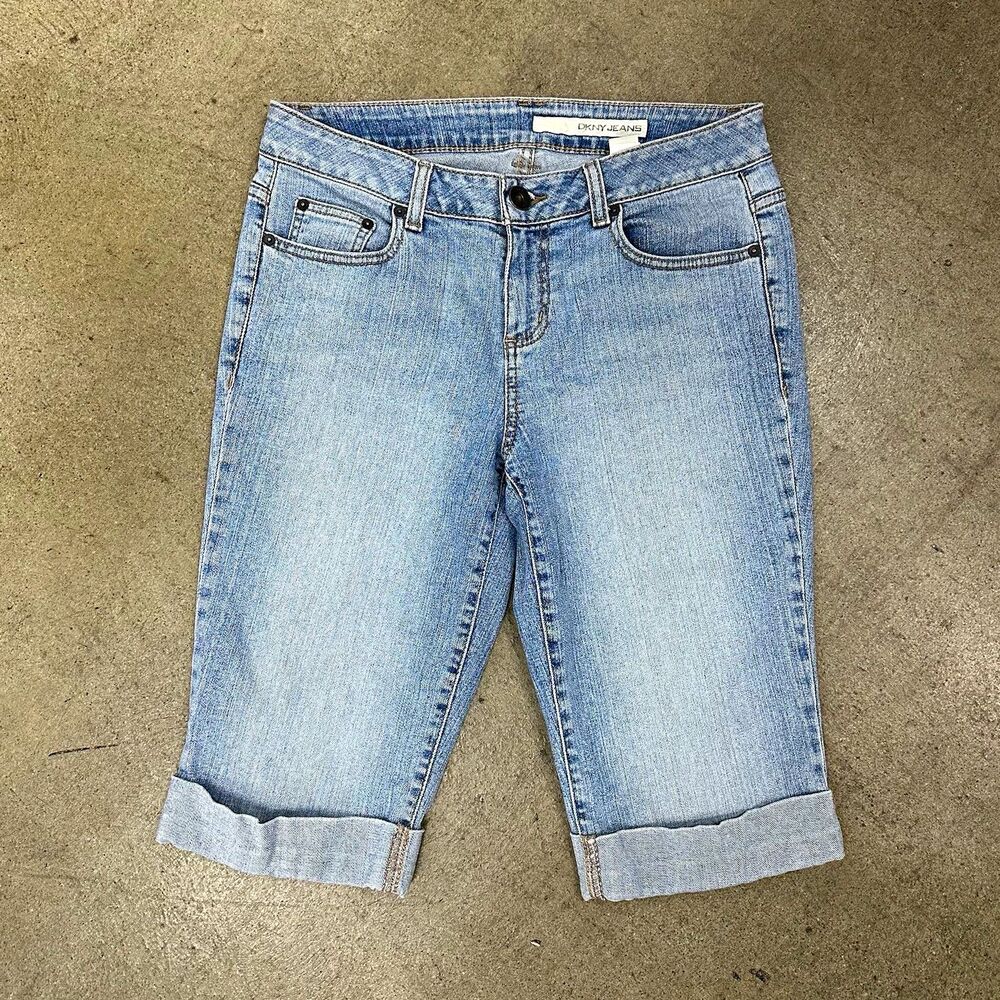 DKNY Jeans Y2K Denim Bermuda Shorts Women’s 8 Light Wash Cuffed Jorts